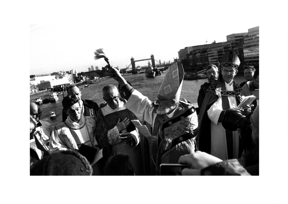 Blessing the River / London Bridge SE1 / January 2015