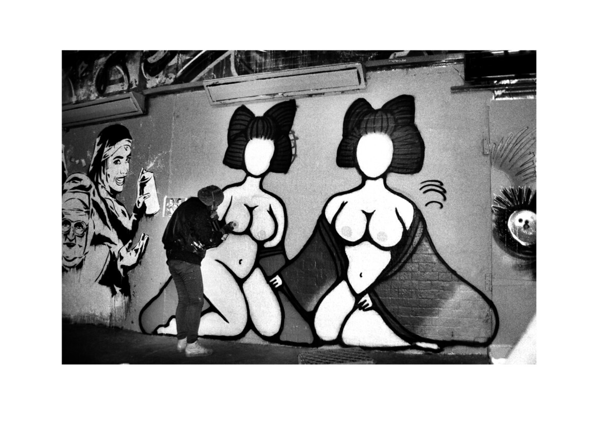 International Women’s Day takeover / Leake Street SE1 / March 2009