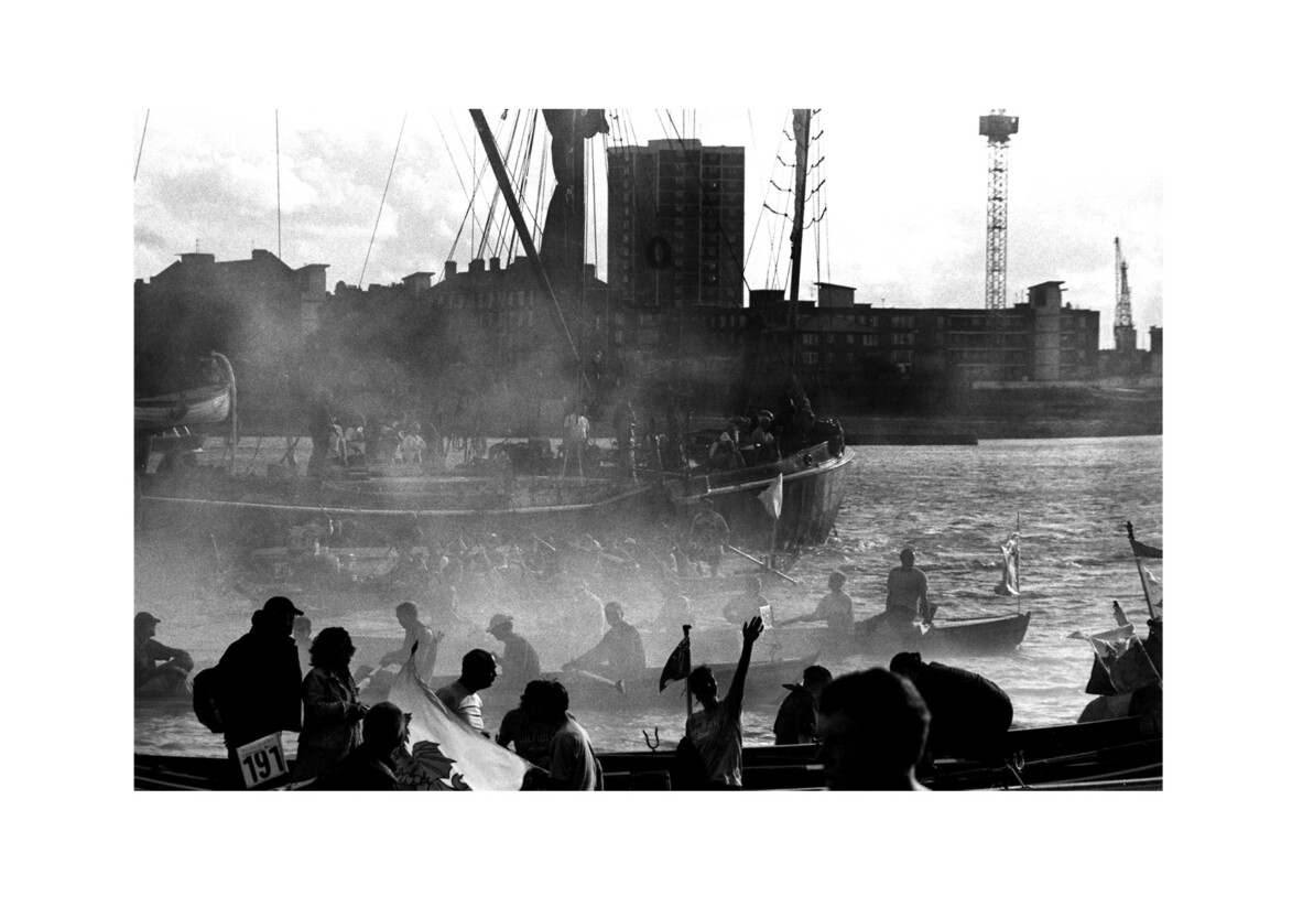Great River Race end / Island Gardens E14 / September 2004
