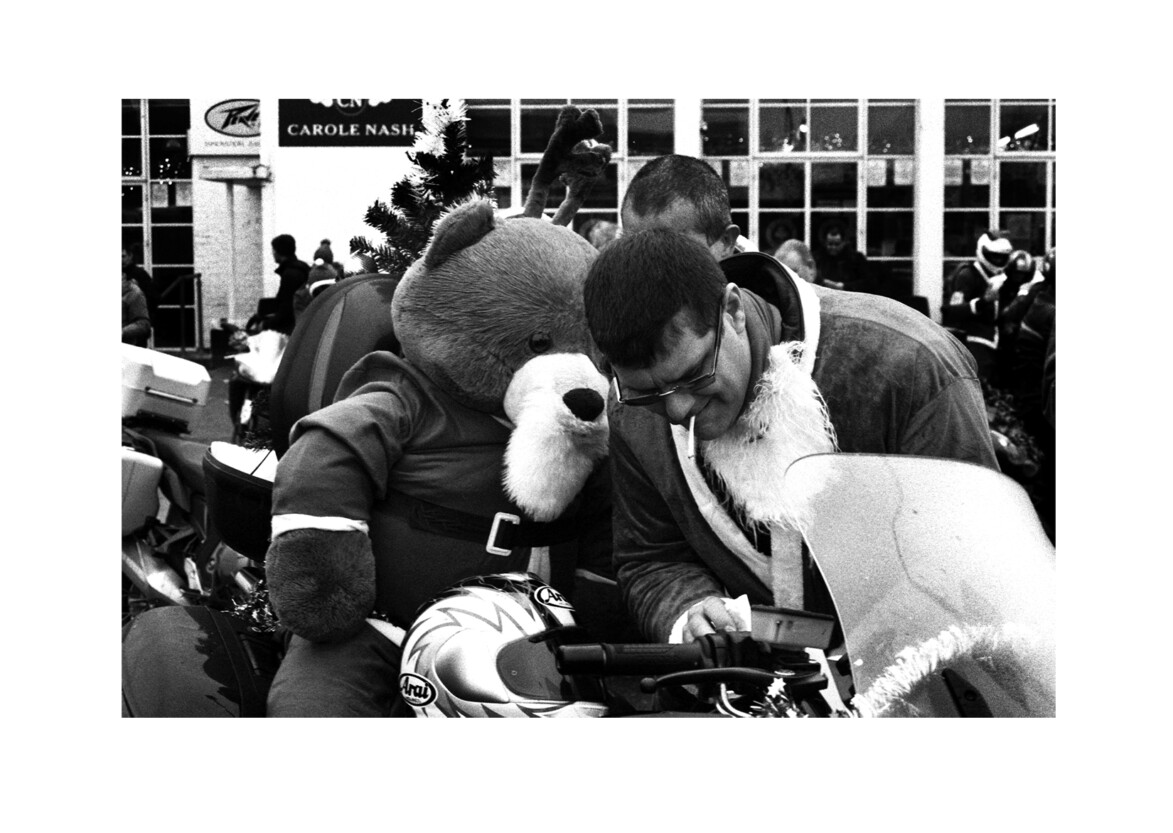 Christmas toy run, Ace Café / North Circular Road NW10 / December 2015
