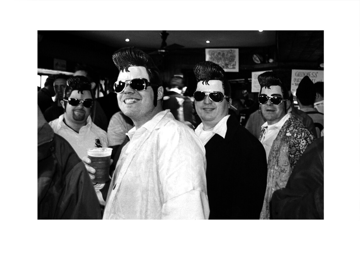 England rugby fans / London Road TW1 / March 2004