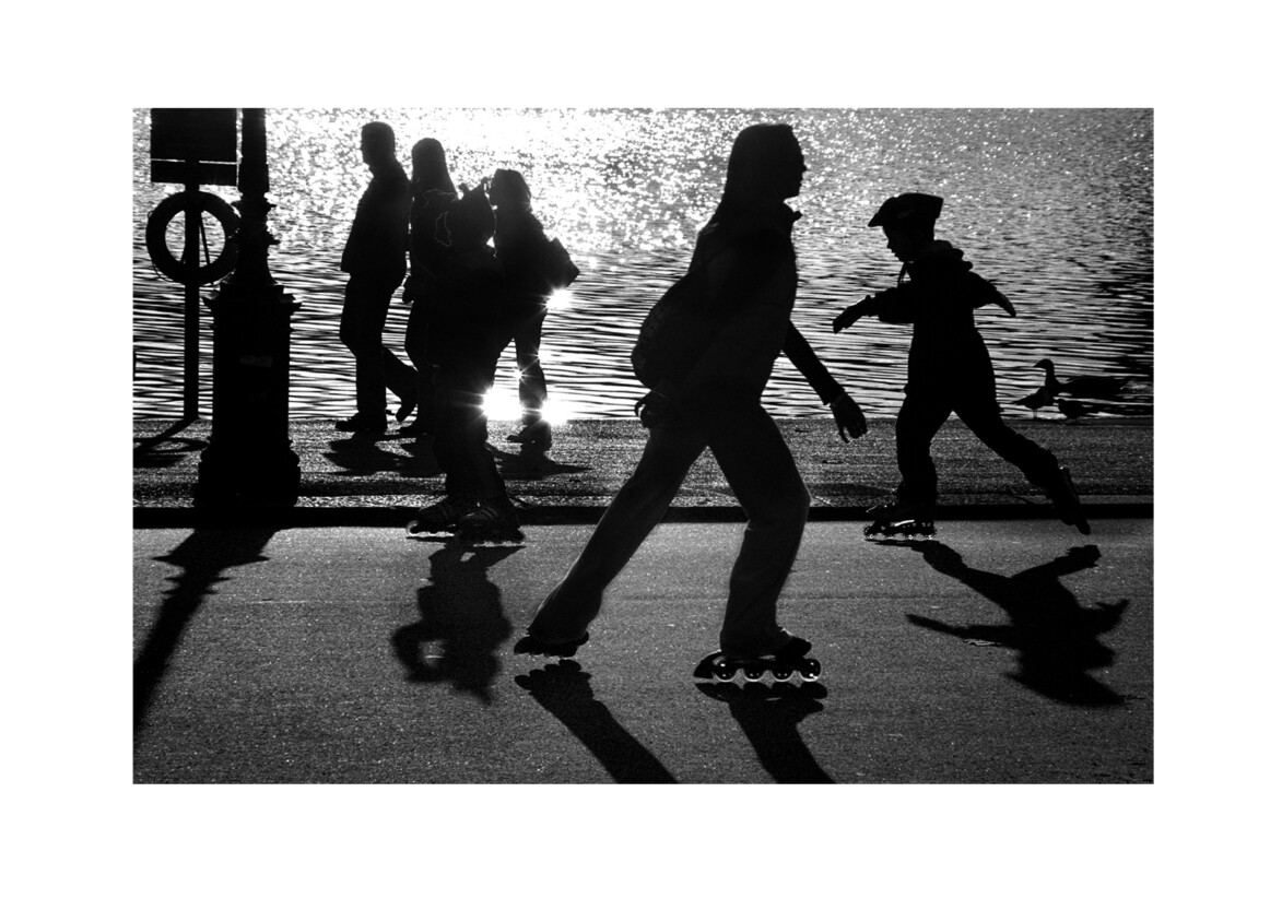 Rollerblades / Serpentine Road W2 / November 2004