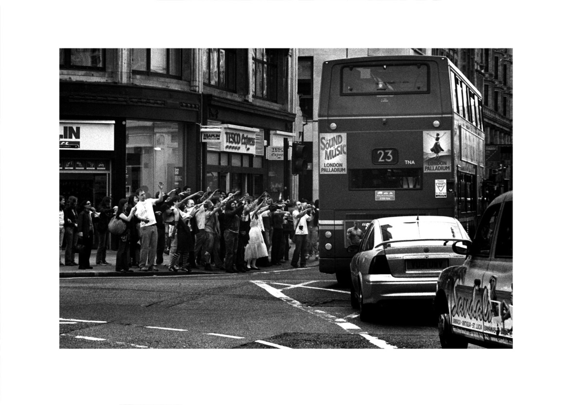 'Fleshmob' / Strand WC2 / April 2007