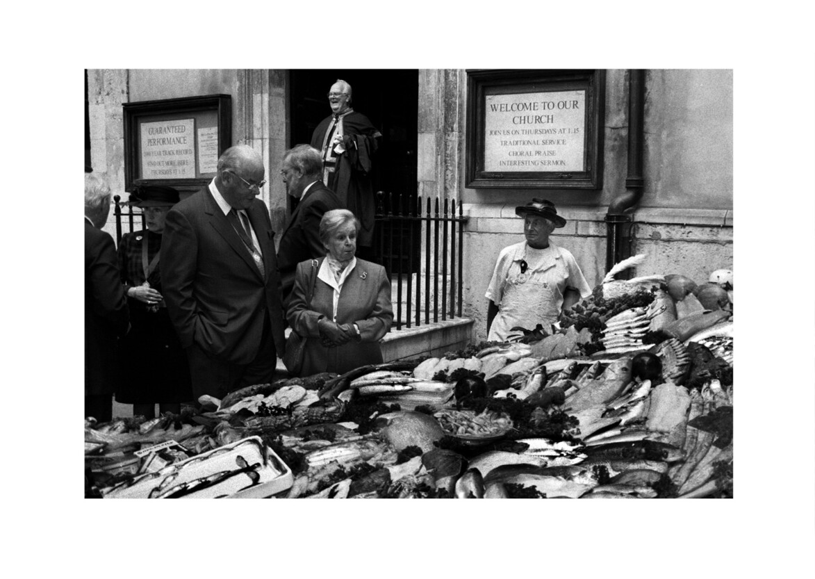 Harvest of the Sea / Rood Lane EC3 / October 2001