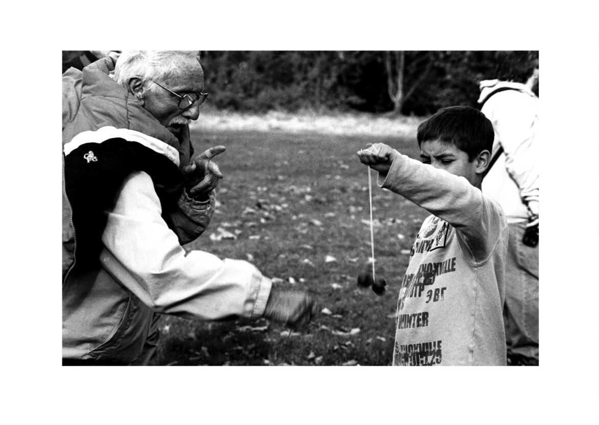 Hampstead Conker Championships / Parliament Hill Fields NW5 / October 2004