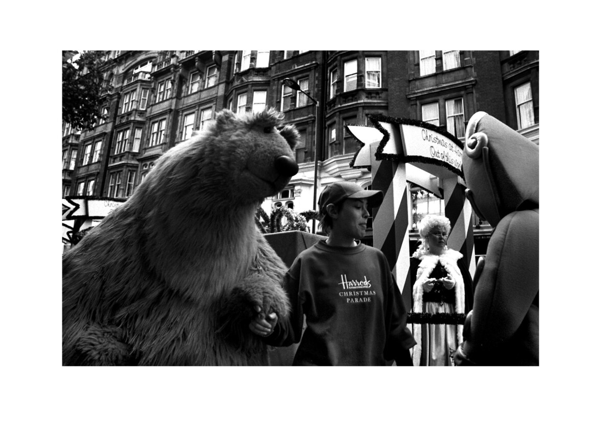 Harrods’ Christmas Parade / Knightsbridge SW1 / November 2003